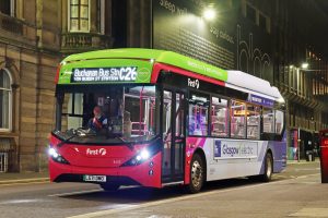 Um dos 22 ônibus BYD ADL Enviro200EV em Glasgow, prestando serviço de transporte de membros da COP26. (Fonte: Alexander Dennis Limited / Keith McGillivray)